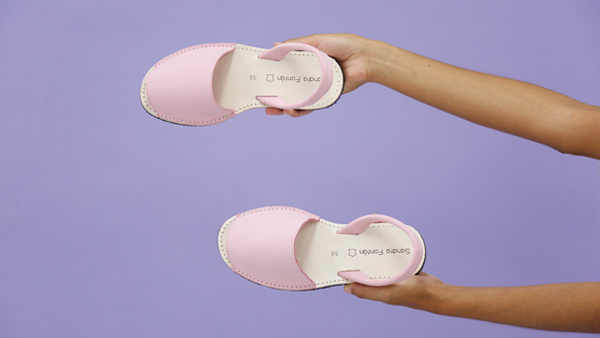 zapatos rebajados para mujer menorquinas sandra fontan en color rosa