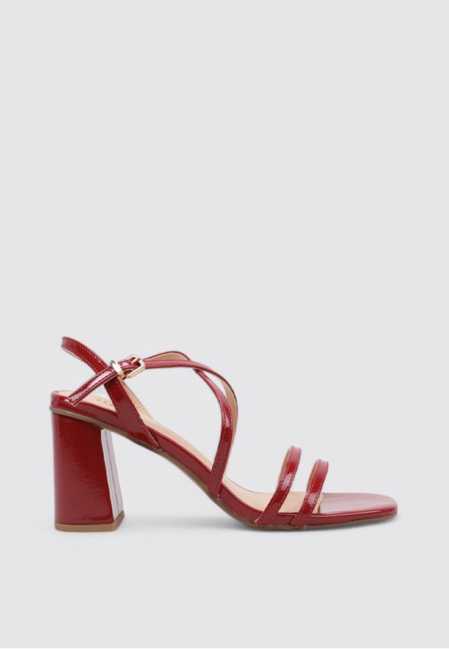 sandalias con racón
